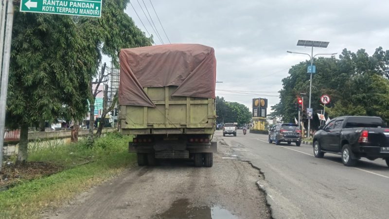 Truk truk Batubara Bertonase Tinggi Masih Bandel, Kendati Sudah Ditertibkan 