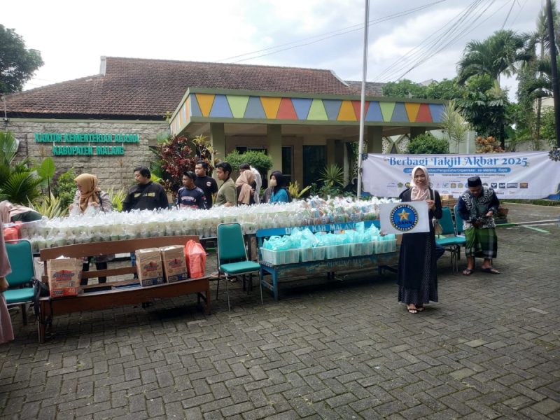 DPC GANN Malang Raya Hadir Dalam Berbagi Takjil Akbar 2025, Dorong Semangat Kebersamaan dan Kepedulian